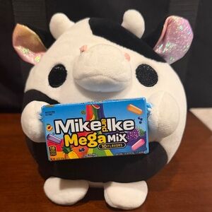 Snackle Cow - Mike & Ike